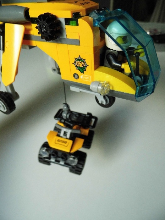 LEGO 60158 helikopter transportowy