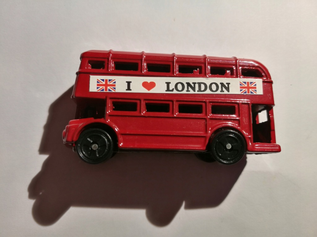 MAGNES MAGNEZ NA LODÓWKĘ LONDYN ANGLIA UK BUS HIT