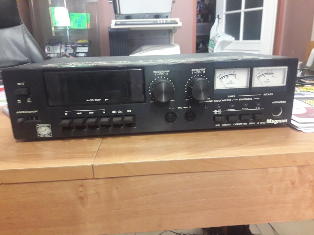 Magnum D3002  HiFi kaseta stereo