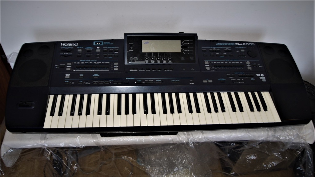 Roland EM-2000 made in Italy