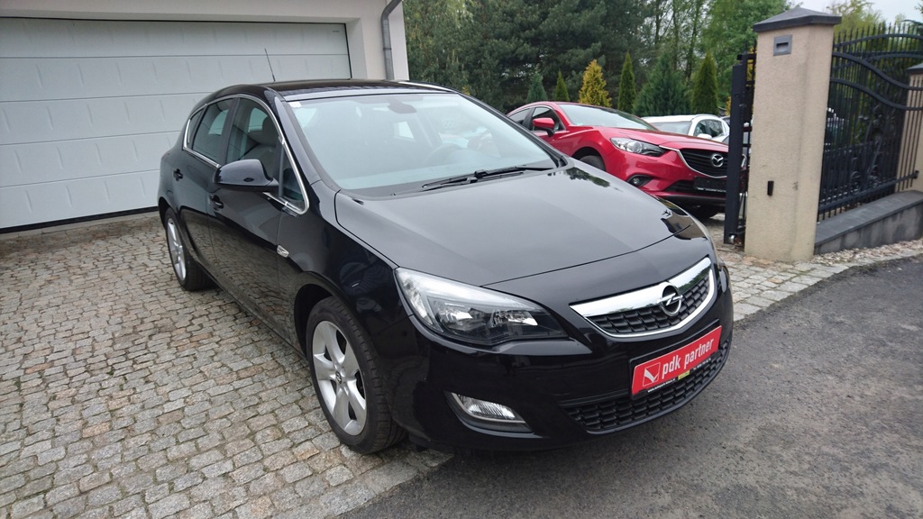 Opel astra j cosmo