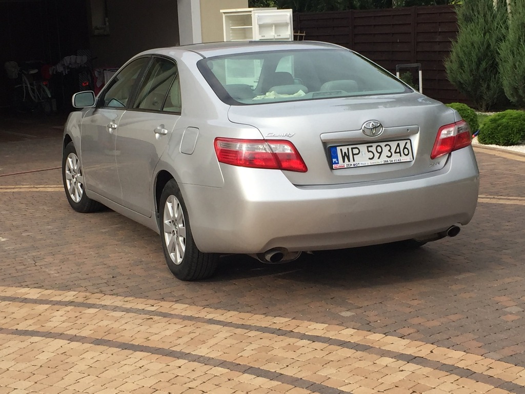 Toyota Camry 3.5 V6 XLE