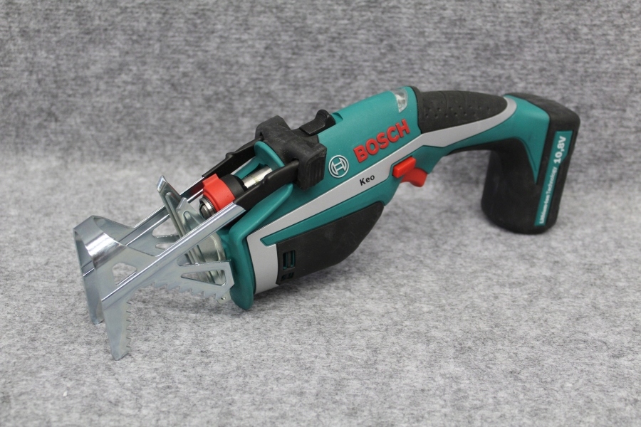 Akumulatorowa piła ogrodowa Bosch Keo 7465689655 oficjalne archiwum