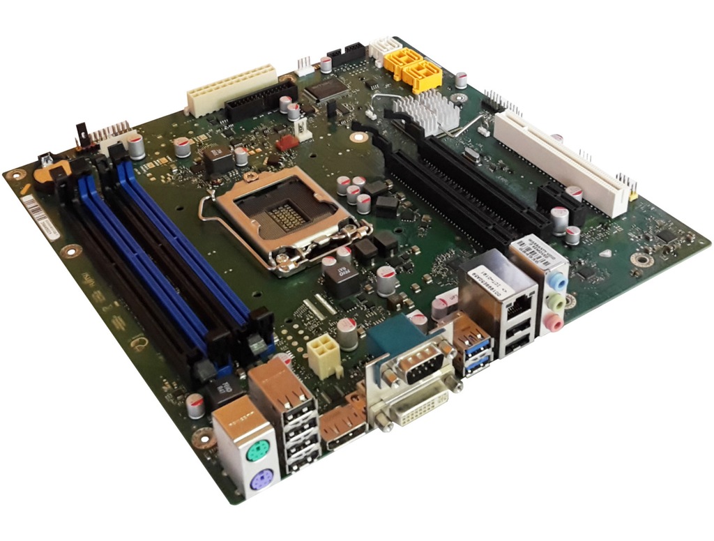  Fujitsu chipset Q77  SATA 6GB USB 3.0 PCI-e 3.0