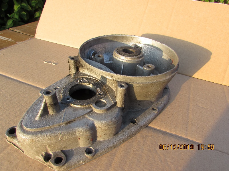 wsk 125 karter silnika prawy (katery silnik) (3018