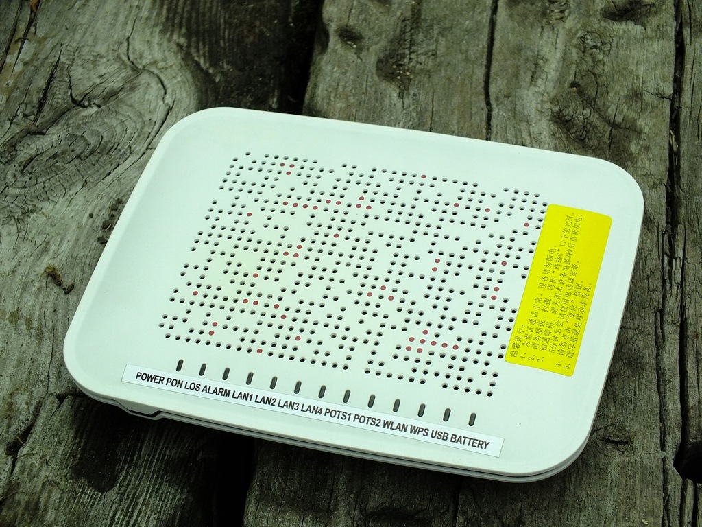 ROUTER ZTE ZXHN F660 światłowód