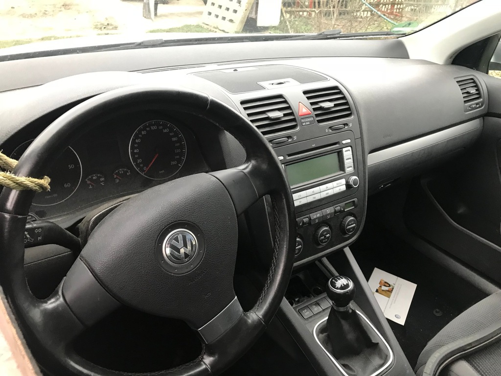 DESKA ROZDZIELCZA KOKPIT VW GOLF V KOMPLET