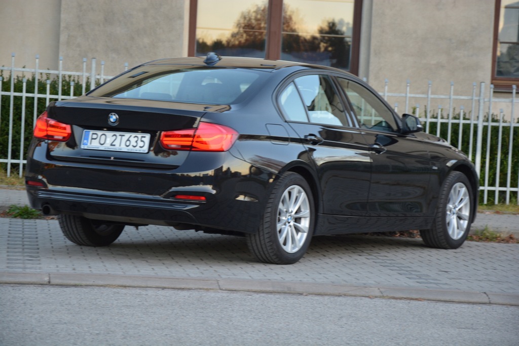 Piękne Czarne BMW F30 318i MPakiet LEDY NaviSkóry