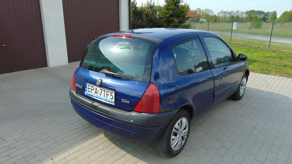 Renault Clio II 1.2 8V 1999r. OC i PT do września