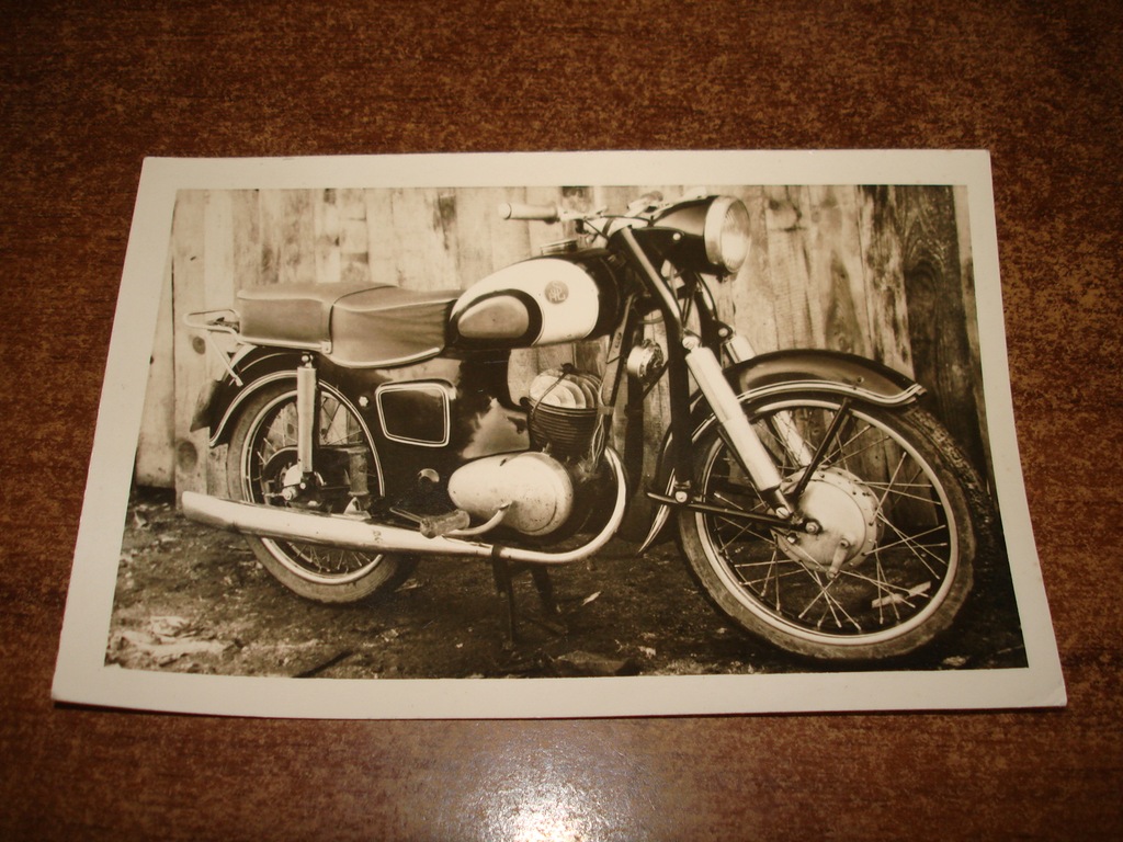 Motocykl SHL stare zdjęcie  14x9 PRL