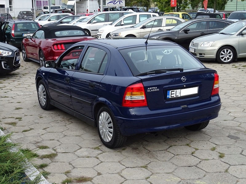 Opel Astra 1.4 Benzyna* 90KM* Na łańcuszku* Salon