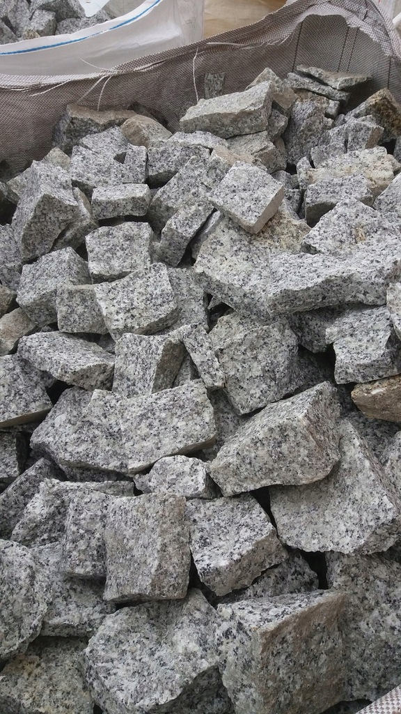 Łupek nieregularna kostka granitowa sortowany