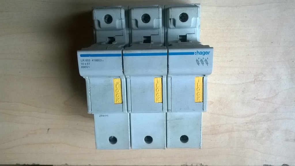 Rozłącznik bezpiecznikow 3P 50A /3x40A LR603 HAGER