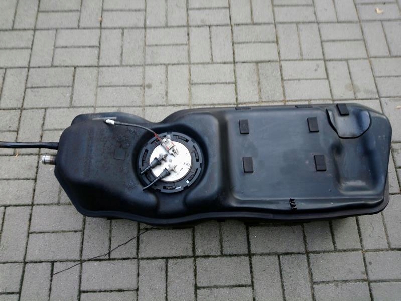 ZBIORNIK PALIWA JEEP COMMANDER 3.0CRD