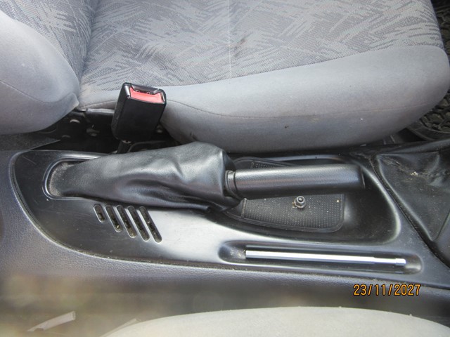 FORD MONDEO MK2 1.8 TD TUNEL ŚRODKOWY PODŁOKIETNIK