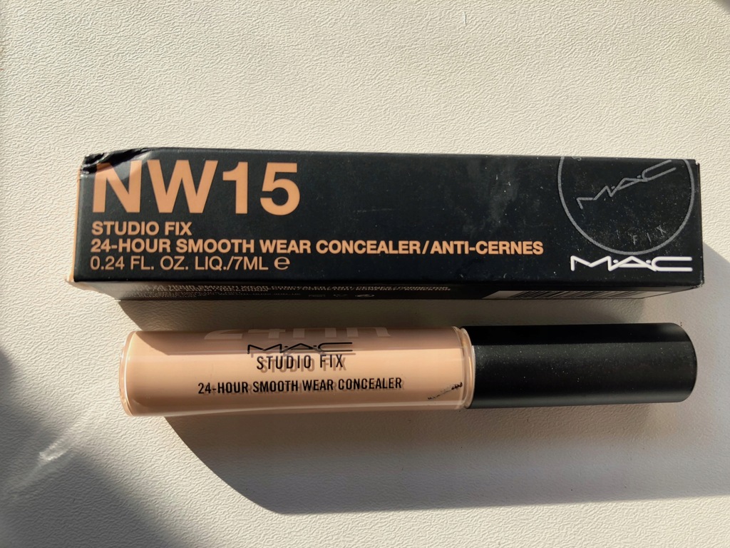 MAC Studio Fix 24hours concealer korektor NW15