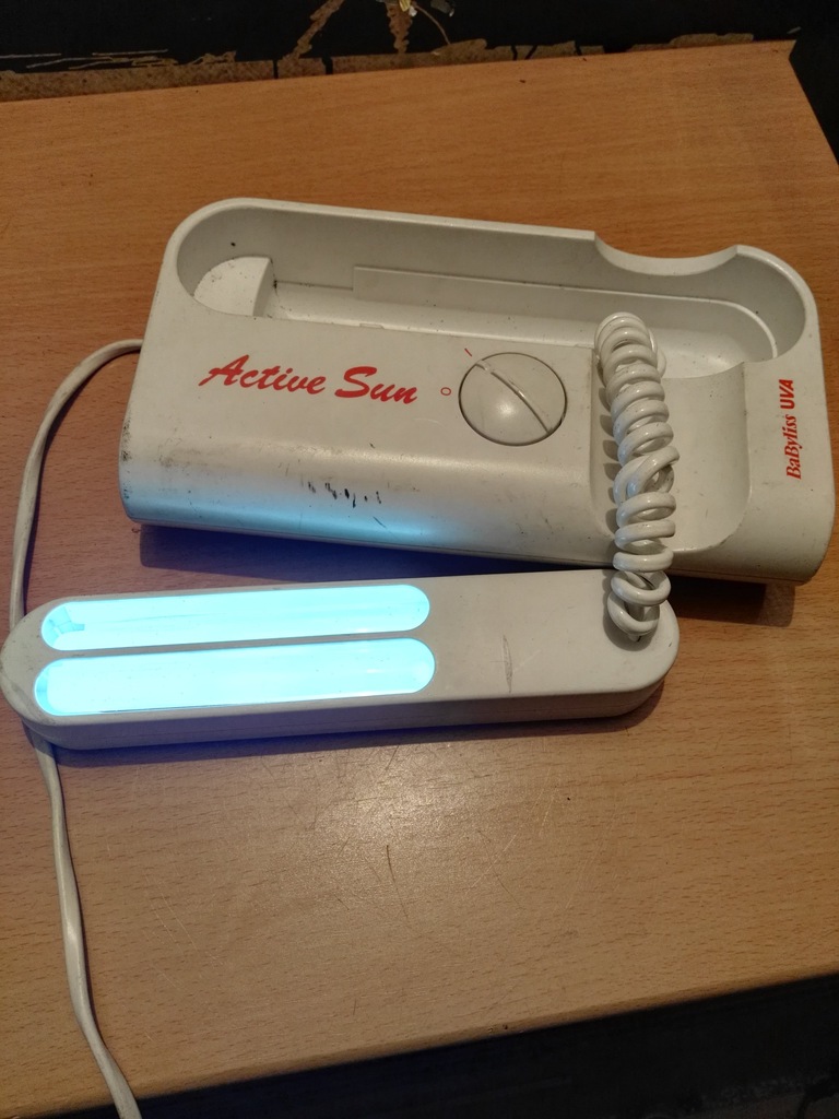 Przenośne solarium baby BaByliss Type 794 UVA