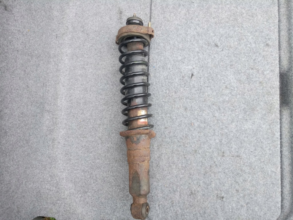 Amortyzator tył tylny volvo v40s40 nivomat nivo