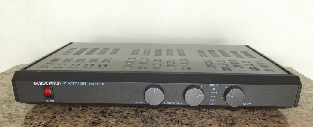 MUSICAL FIDELITY B1 integrated amplifier