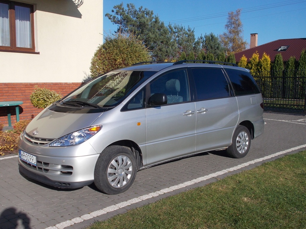 Toyota previa 2001