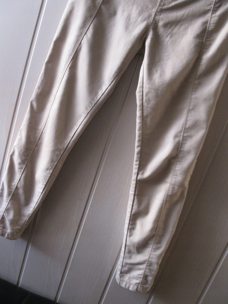 STRADIVARIUS Legginsy Spodnie bawełniane beż R 38