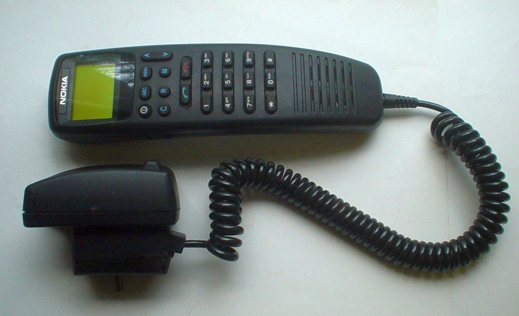 NOKIA MERCEDES HSE-1 słuchawka + podstawka uchwyt