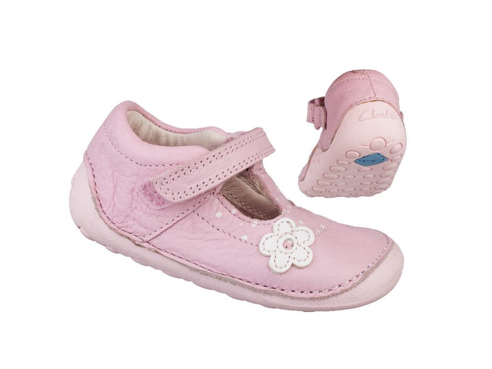 Buty niemowlęce Clarks buciki skórzane różowe 17,5