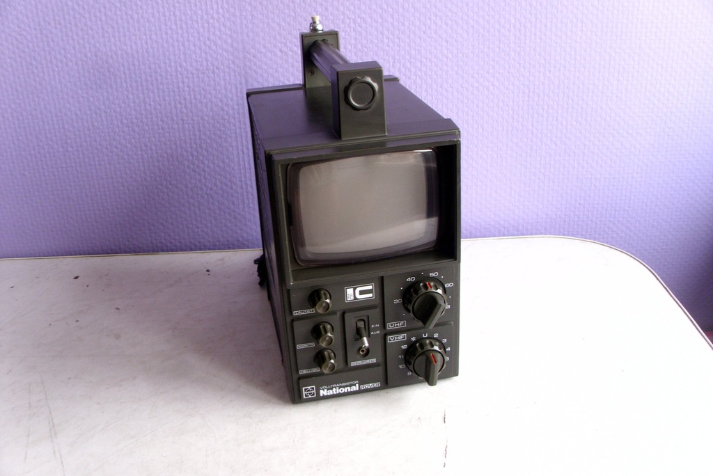 Stary Japoński telewizor