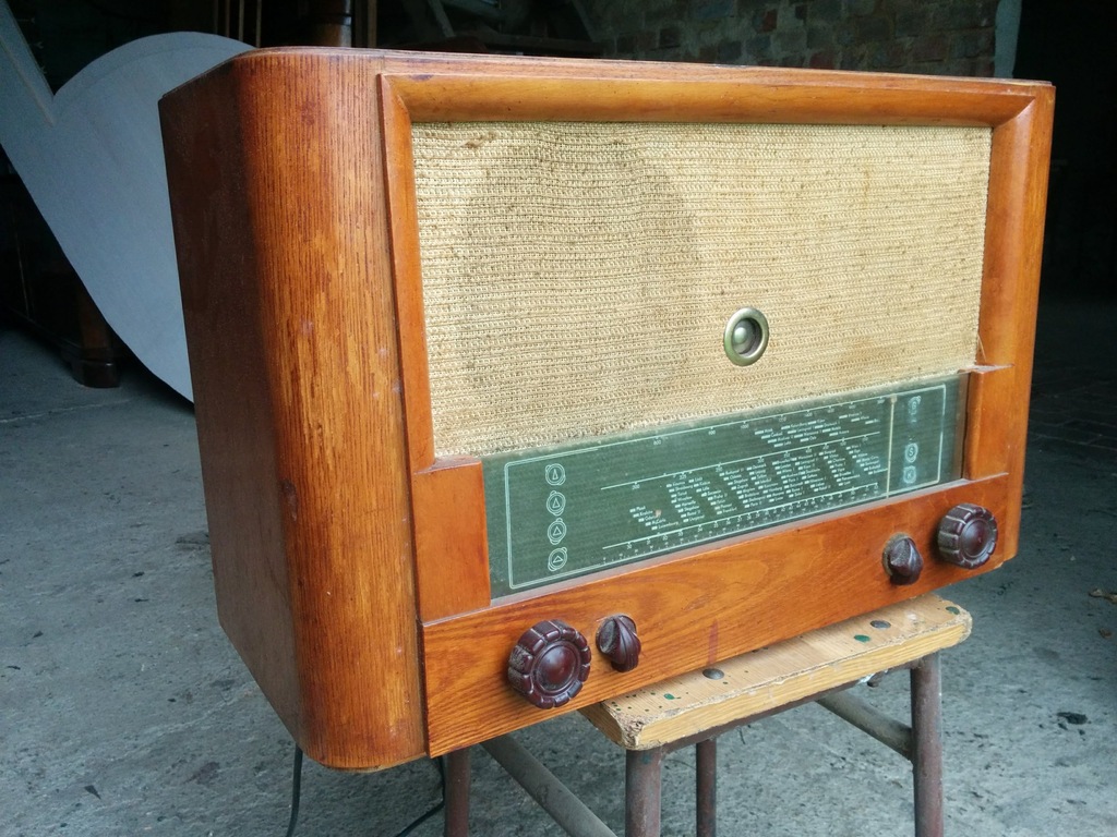 Stare lampowe radio SYRENA # prl ZCPM art deco