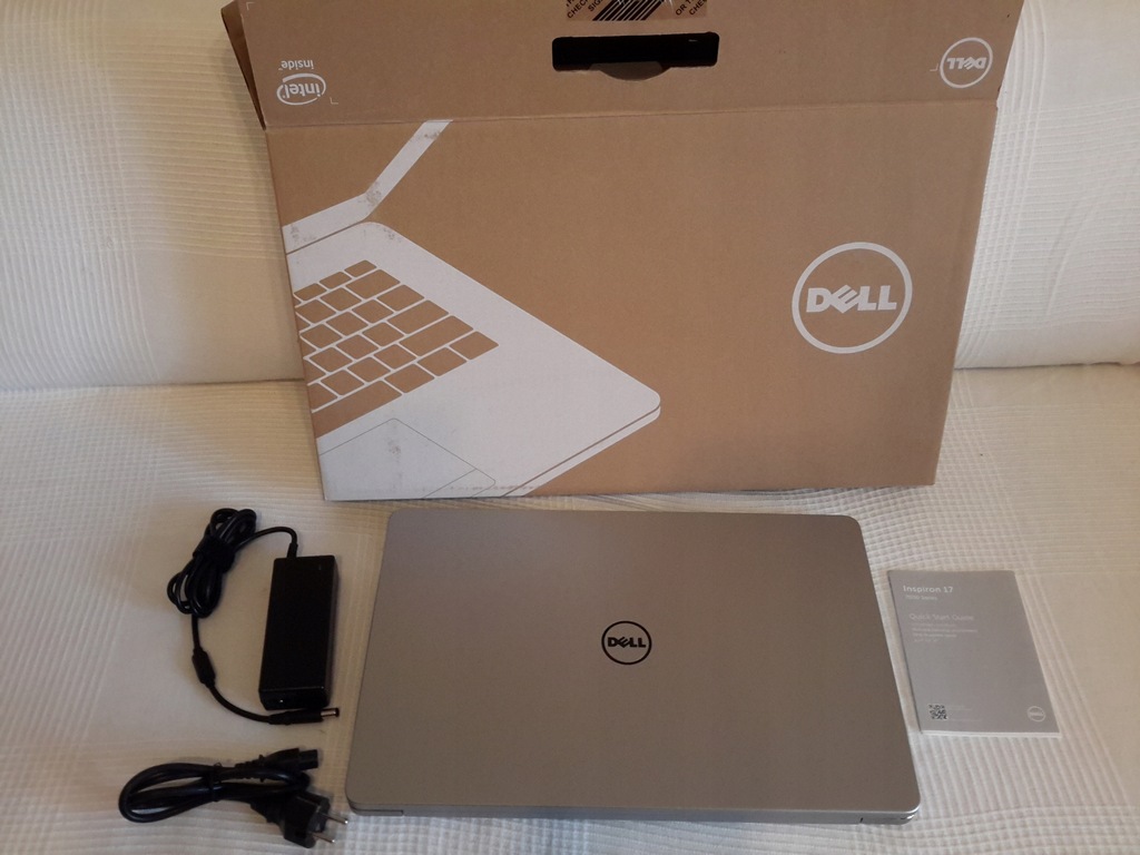 Dell Inspiron 17 7000 Series 7746