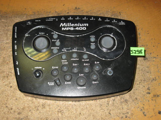 URZĄDZENIE MUZYCZNE MIDI MILLENIUM MPS-400-NRS298