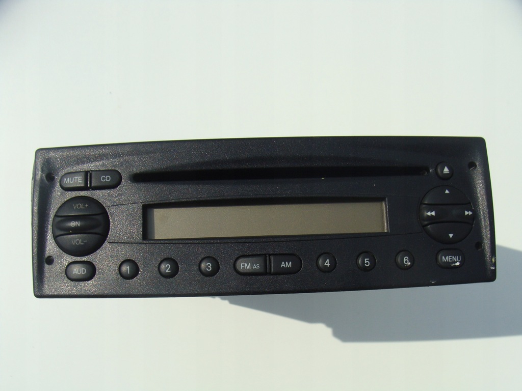 RADIO IVECO DAILY CD SB08 7620000093 7490923922 oficjalne archiwum