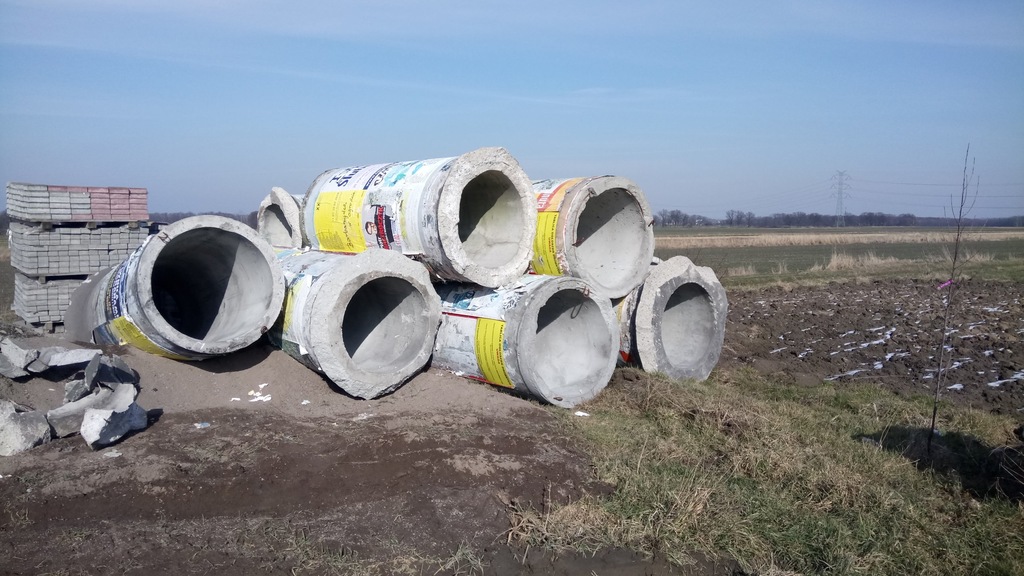 RURY BETONOWE FI 1000mm dł . 3m