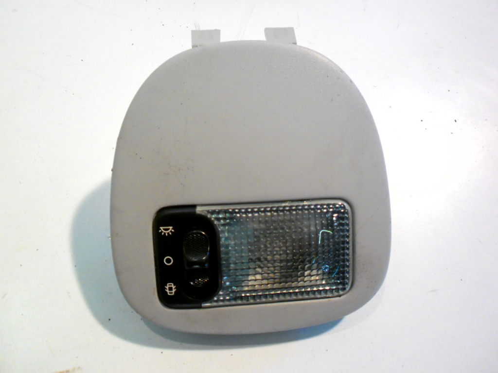 LAMPKA PODSUFITKI PEUGEOT 206
