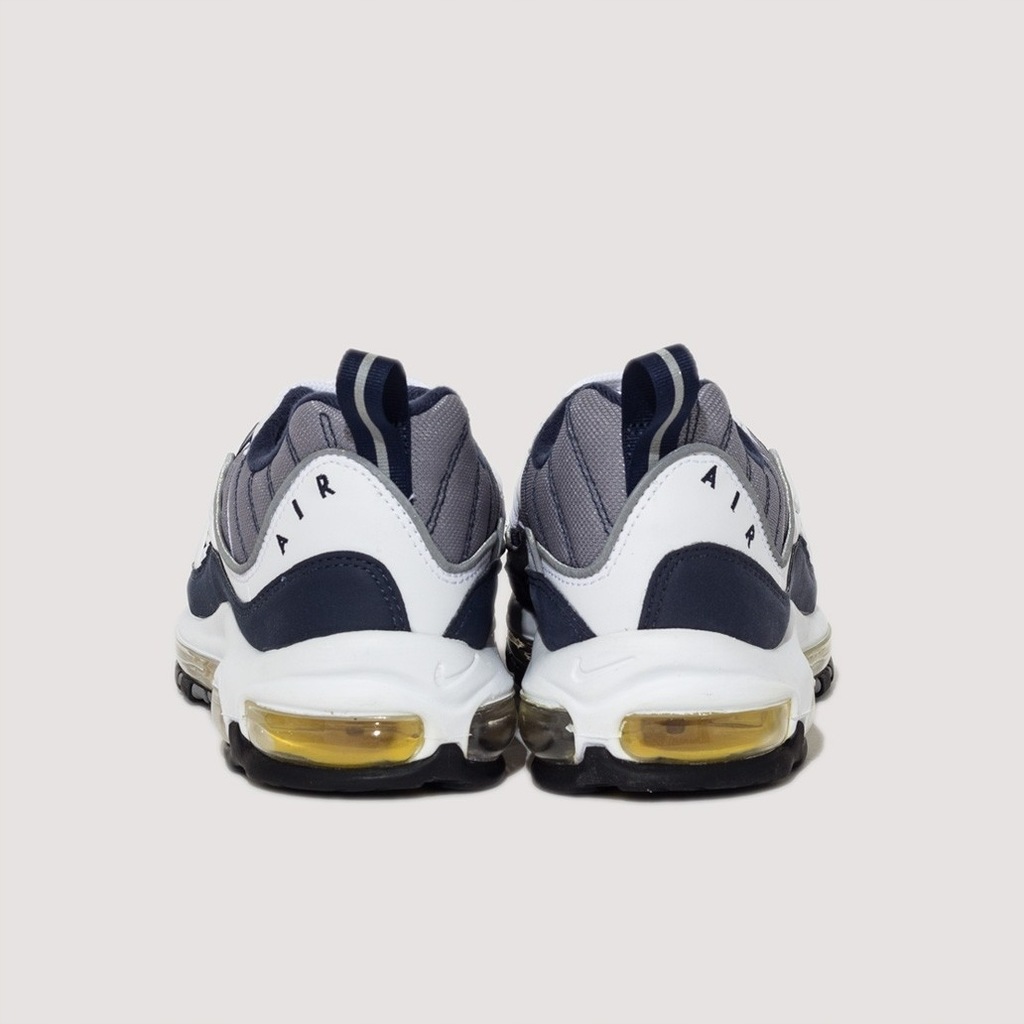 nike 640744 105