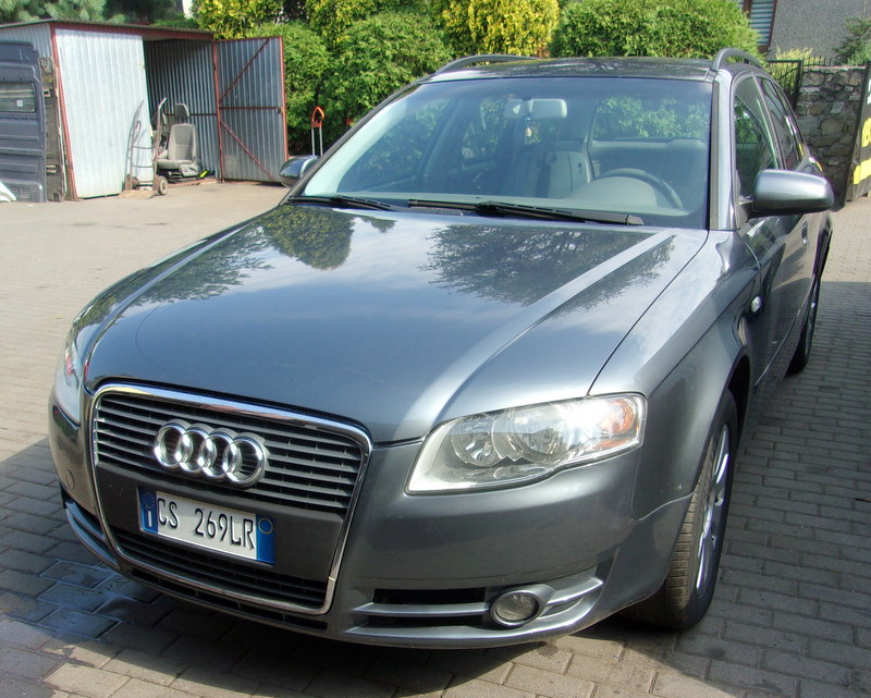AUDI A4 B7 KOMPLETNY PRZÓD LX7Z