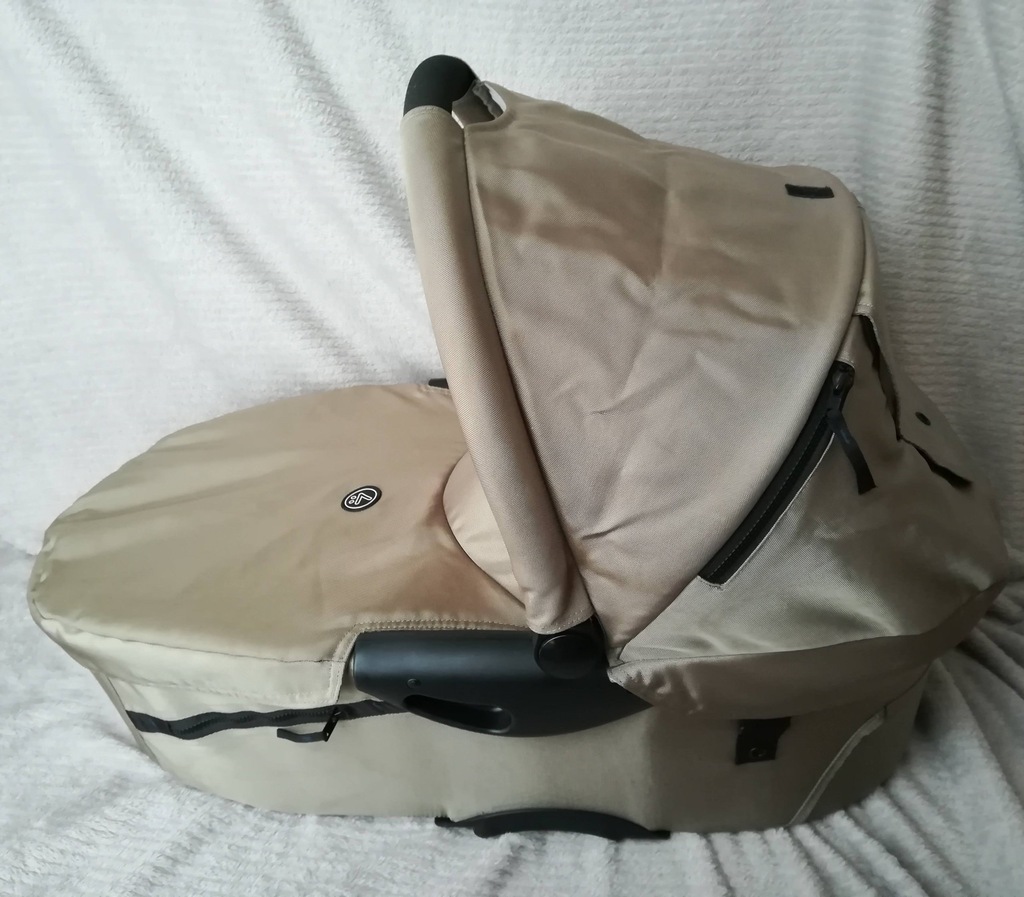 Mutsy Evo Sand 2w1 + moskitiera + osłonka przeciwd