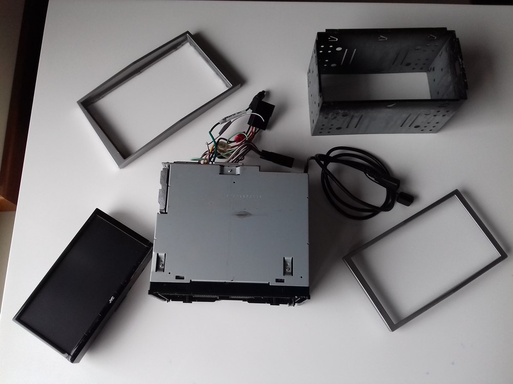 JVC KW-AVX730 - STACJA MULTIMEDIALNA - MP3 DVD