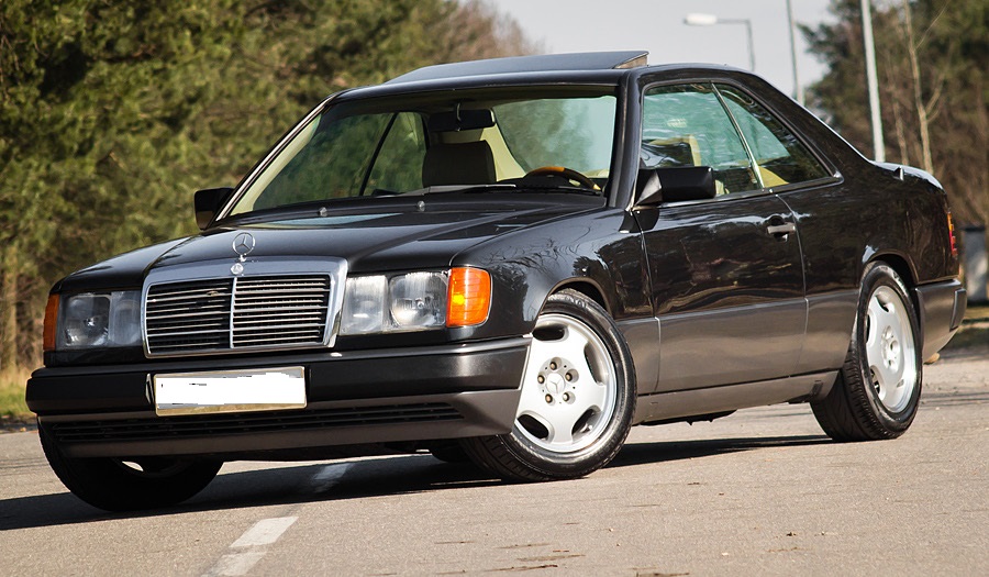 Mercedes Benz 300 CE W124 Coupe