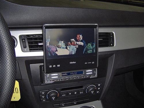 Radio CLARION DVD 7 CALI VRX848RVD