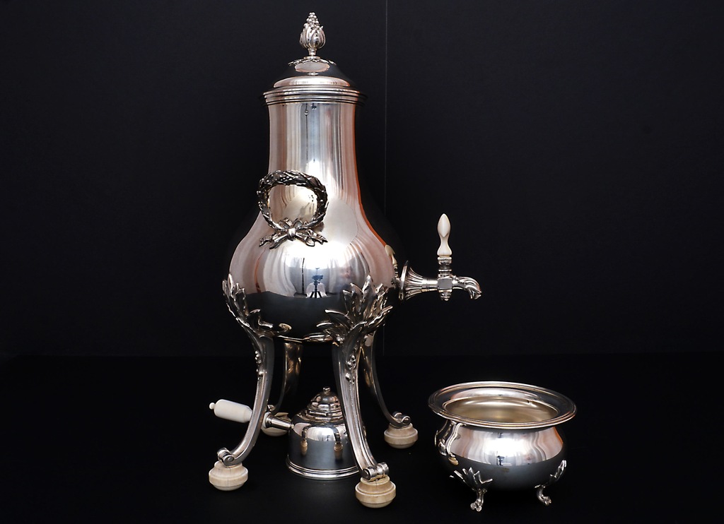 A. Aucoc (1887-1911) ......SAMOWAR .......3073 gr.