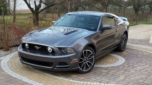 Ford Mustang GT 5.0 V8 PREMIUM 420KM manual 2013r.