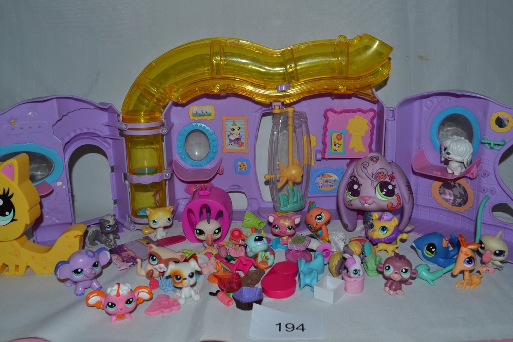 /194/ LPS Littlest Pet Shop Zestaw Domek + figurki