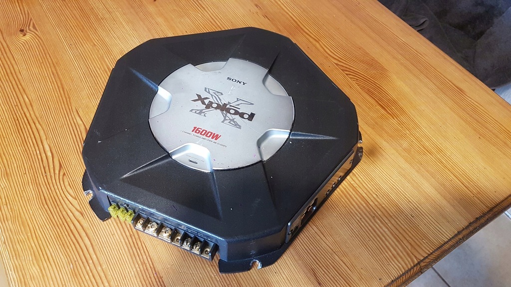 Wzmacniacz monoblock sony xm-d1000p5 900rms