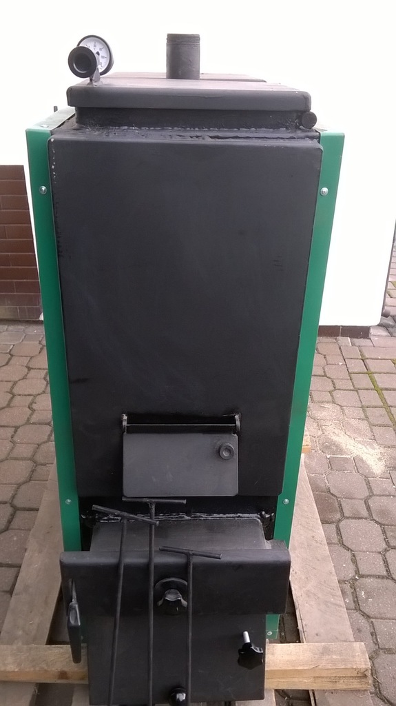 Nowy piec c.o. 20kW "Żubr" Hajnówka 75%