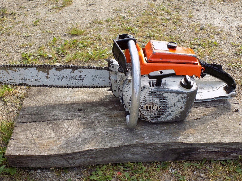 PIŁA PILARKA STIHL 041 AV