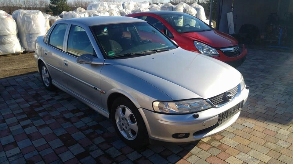 Kompletny Przod Opel Vectra B Maska Europa Z147 7007617792 Oficjalne Archiwum Allegro