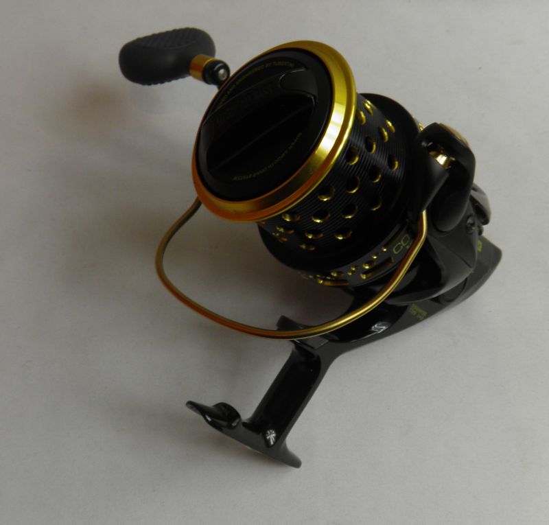 KOŁOWROTEK RYOBI CARNELIAN 10000