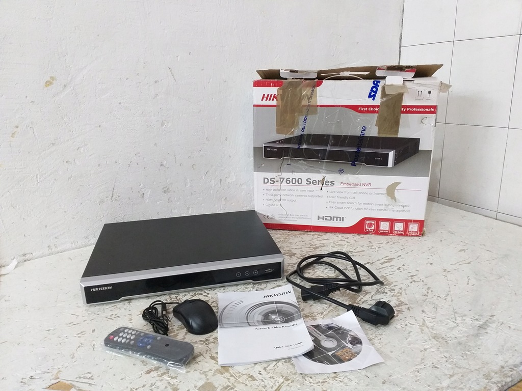 AH64 REJESTRATOR HIKVISION DS-7600 SERIES