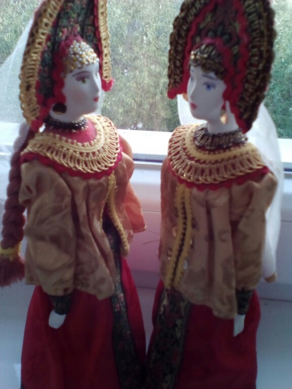 Lalki porcelanowe stare rosyjskie